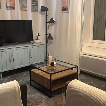 Le Quatorze Villa Bollene Bagian luar foto